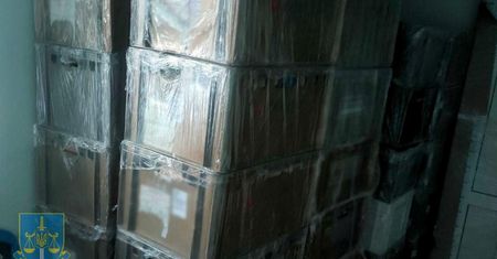 Części ukraińskich samolotów wojskowych za miliony. Znaleziono je przy granicy z Polską