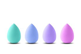 Beauty blender - czym jest, jak używać, czym myć