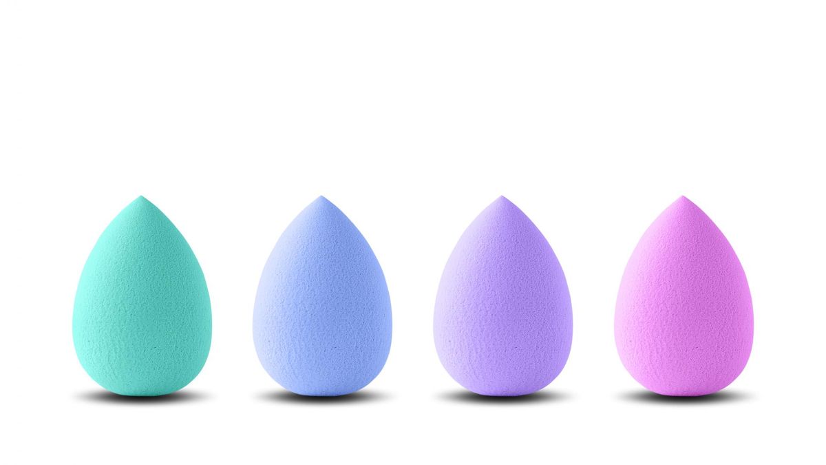 Beauty blender może występować w różnych kolorach