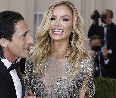 Pierwszy raz jako para. Gwiazdor i bohaterka skandalu