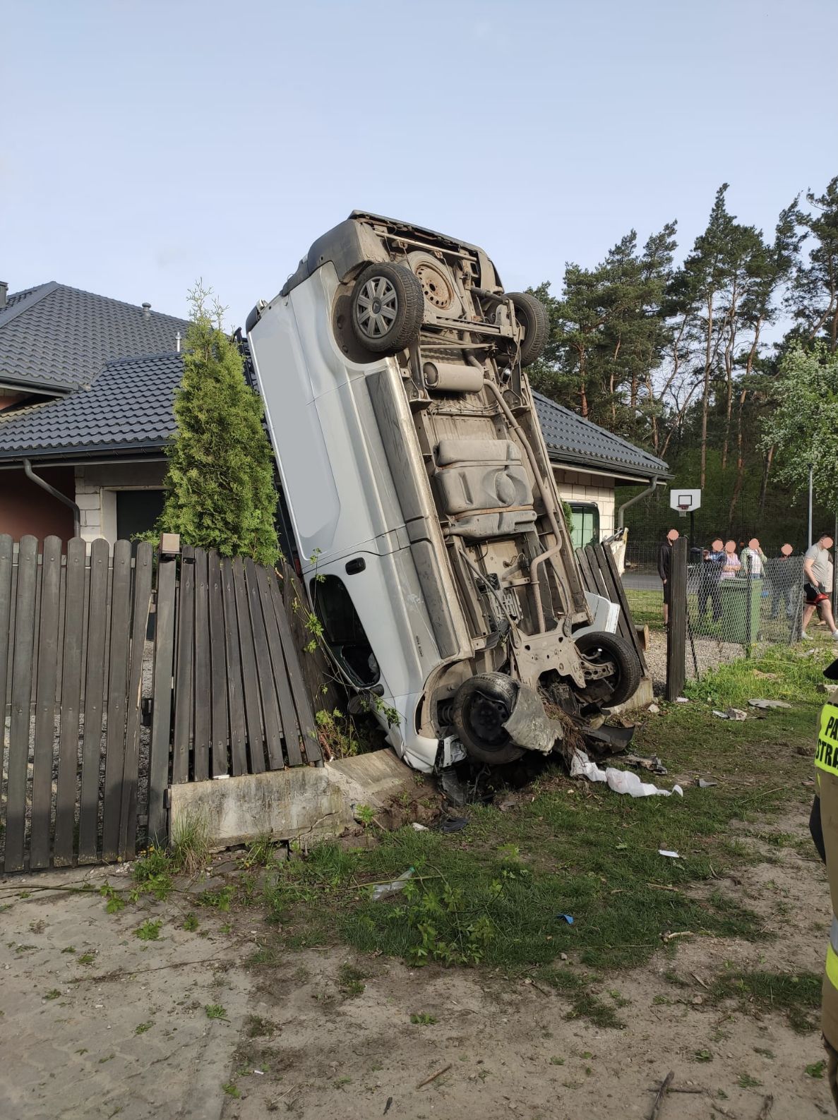 Groźny wypadek w Mazowieckim. Niebywałe zdjęcia