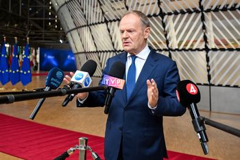 Tusk reaguje po słowach Trumpa. Pisze o amerykańskie przywództwie