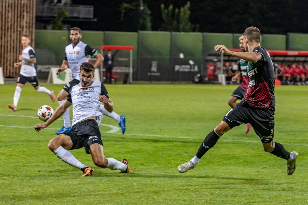 Puszcza Niepołomice bez przełamania. Mecz niewykorzystanych szans