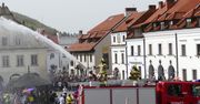 Strażacki Śmigus-Dyngus 2026: OSP na sygnale poleje mieszkańców w lany poniedziałek