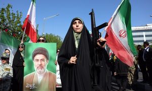 Atak na tankowiec w cieśninie Ormuz. Iran zamyka szlak