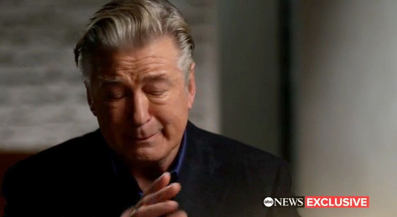 Alec Baldwin przerywa milczenie. Pierwszy wywiad po tragedii na planie "Rust"