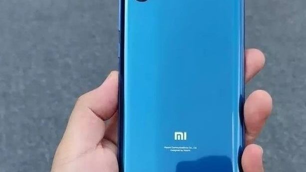 #wSkrócie: zdjęcia Xiaomi Mi 8X i nowego iPhone'a oraz data premiery linii Google Pixel 3 1