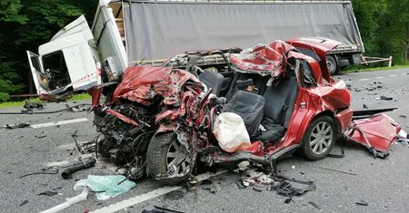 Lubelskie. Dwa tragiczne wypadki, są ofiary śmiertelne, w tym 19-latka