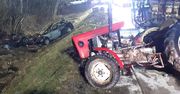 BMW zderzyło się z ciągnikiem. Nie żyje maturzysta. Szkoła w żałobie
