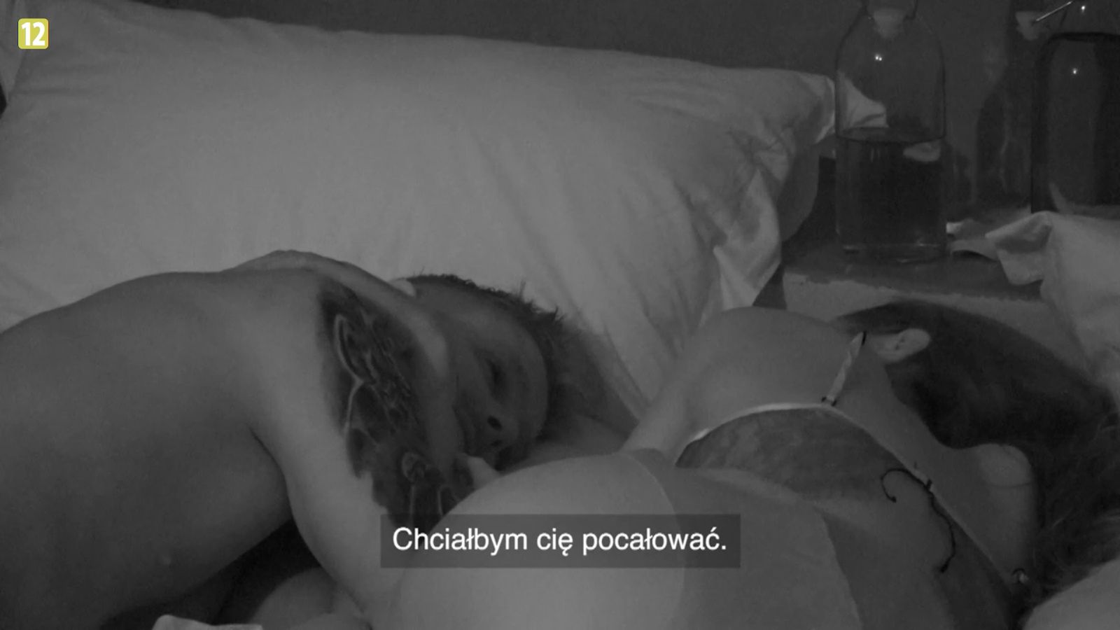 "Hotel Paradise". Wieczorne figle Marcina i Kary
