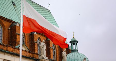 Czy 11 listopada obowiązuje zakaz handlu? Lista otwartych sklepów w Święto Niepodległości