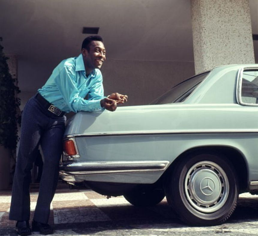 Pele nagrał dla fanów film z okazji swoich urodzin