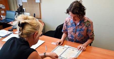 Wyniki matur 2025 online i w szkole. Gdzie i jak je sprawdzić?