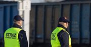 Nastolatek podróżował na wagonie pociągu towarowego