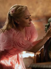 "Ding-dong, the Witch is dead". Co wiemy o drugiej części "Wicked"?