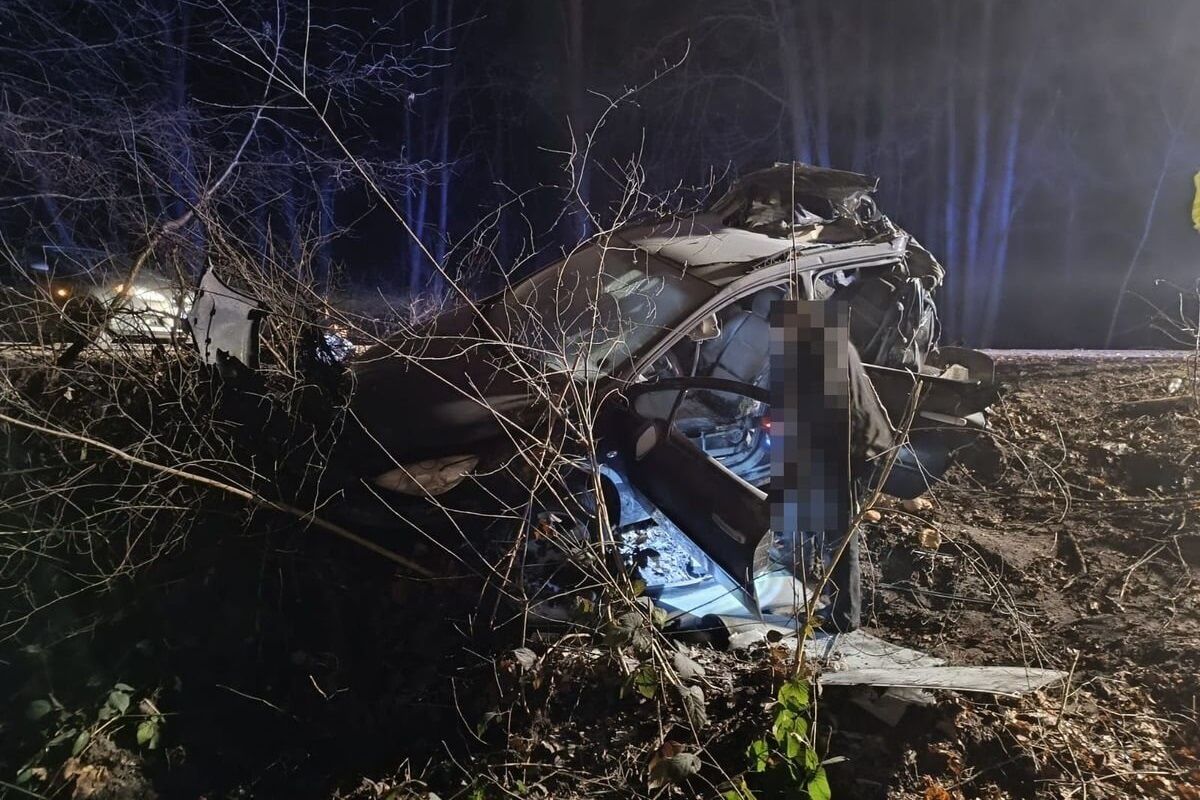Wypadek peugeota na ul. Osmolickiej w Lublinie