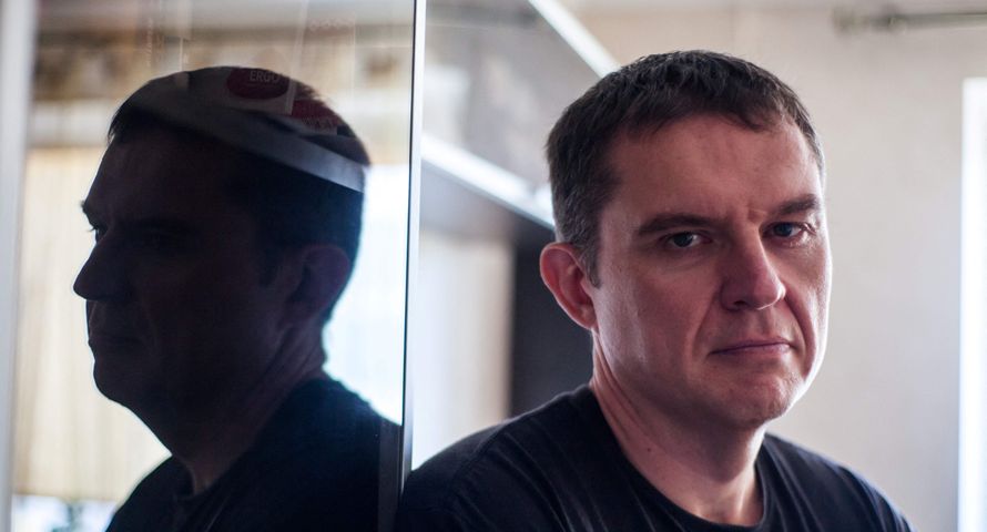 Przez pięć lat był "zakładnikiem reżimu" Łukaszenki. Kim jest Andrzej Poczobut?