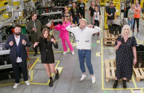 Pracownicy Amazona nagrali piosenkę "Nasz Czas"