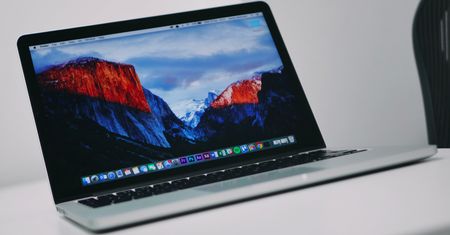 Apple macOS: błąd systemu przepuszczał złośliwe oprogramowanie. Nie dało się go rozpoznać
