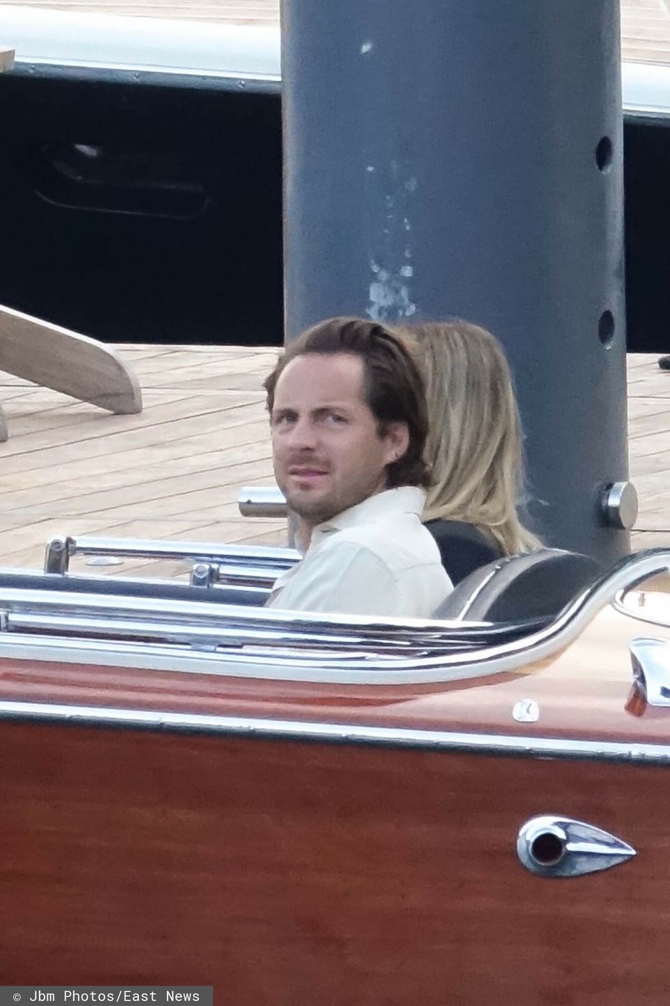 Margot Robbie z ciążowym brzuszkiem