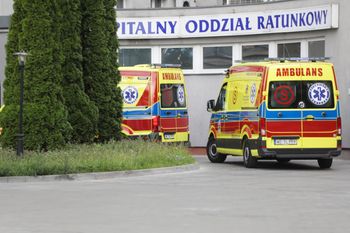 Atak na lekarza i pielęgniarkę. Pijani kochankowie zatrzymani