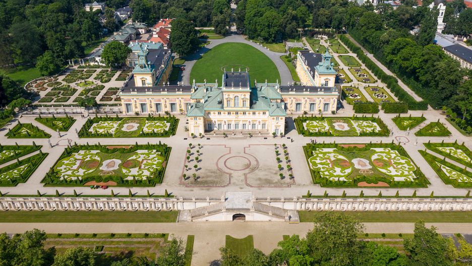 Ogrody pałacu w Wilanowie przybrały barwy i wzory inspirowane orientem