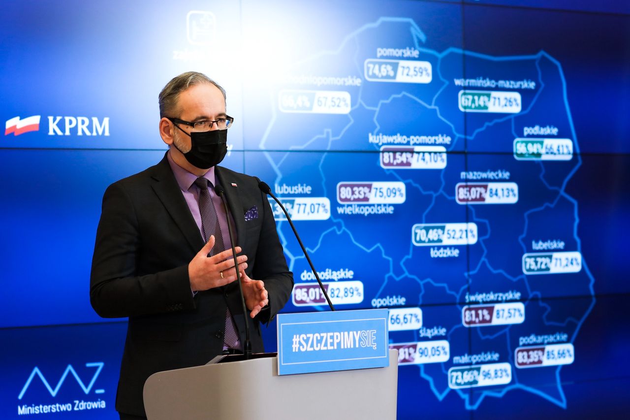 Czwarta fala pandemii w natarciu. "Decyzje o obostrzeniach zapadną na początku listopada"