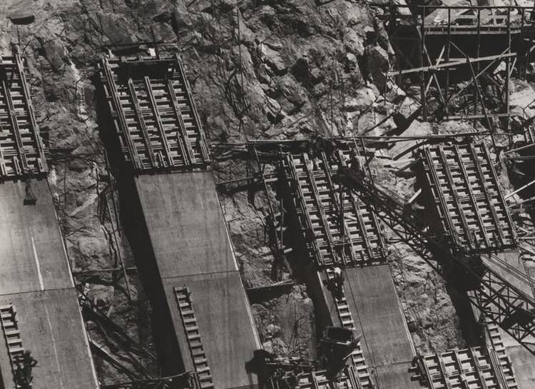 Budowa zapory Hoovera (Fot. Blogs.Denverpost.com)
