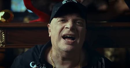"Ekler". Będzie skandal? Tańczący księża i zakonnice w teledysku Skiby