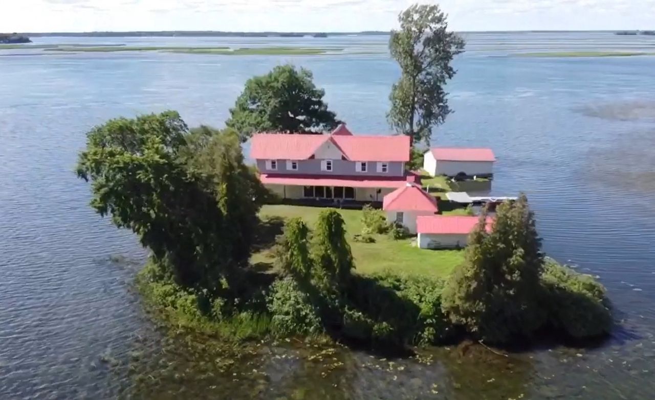 Île Fraser znajduje się około godziny drogi od Montrealu