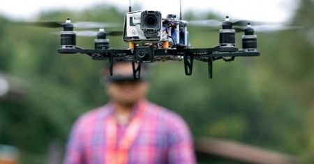 Drony w nowej roli. Latający złodzieje danych i porywacze robotów