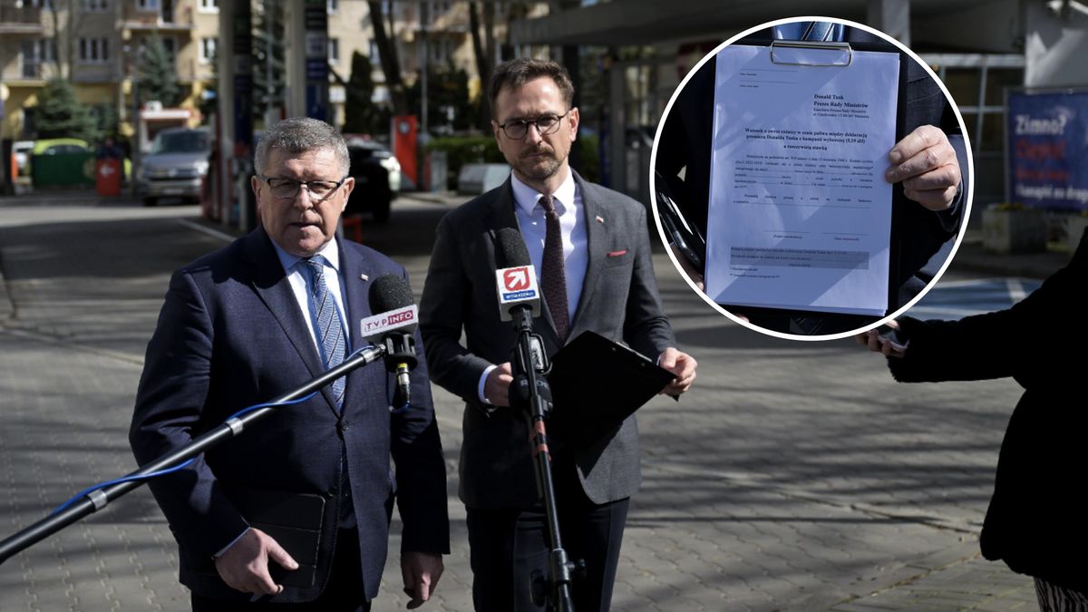 Zbigniew Kuźmiuk i Waldemar Buda z PiS pokazali wzór wniosku o zwrot różnicy w cenie paliwa