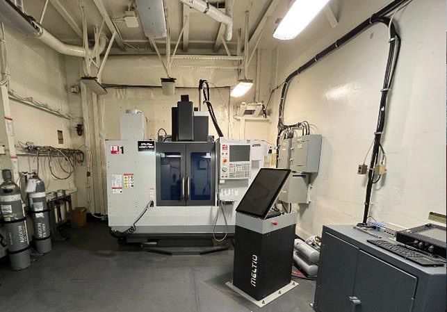 Instalacja głowicy drukującej w urządzeniu Xerox ElemX na USS Essex