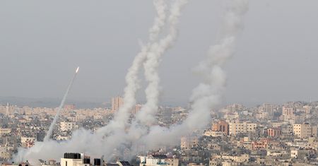 Atak na Izrael. Hamas wystrzelił rakiety