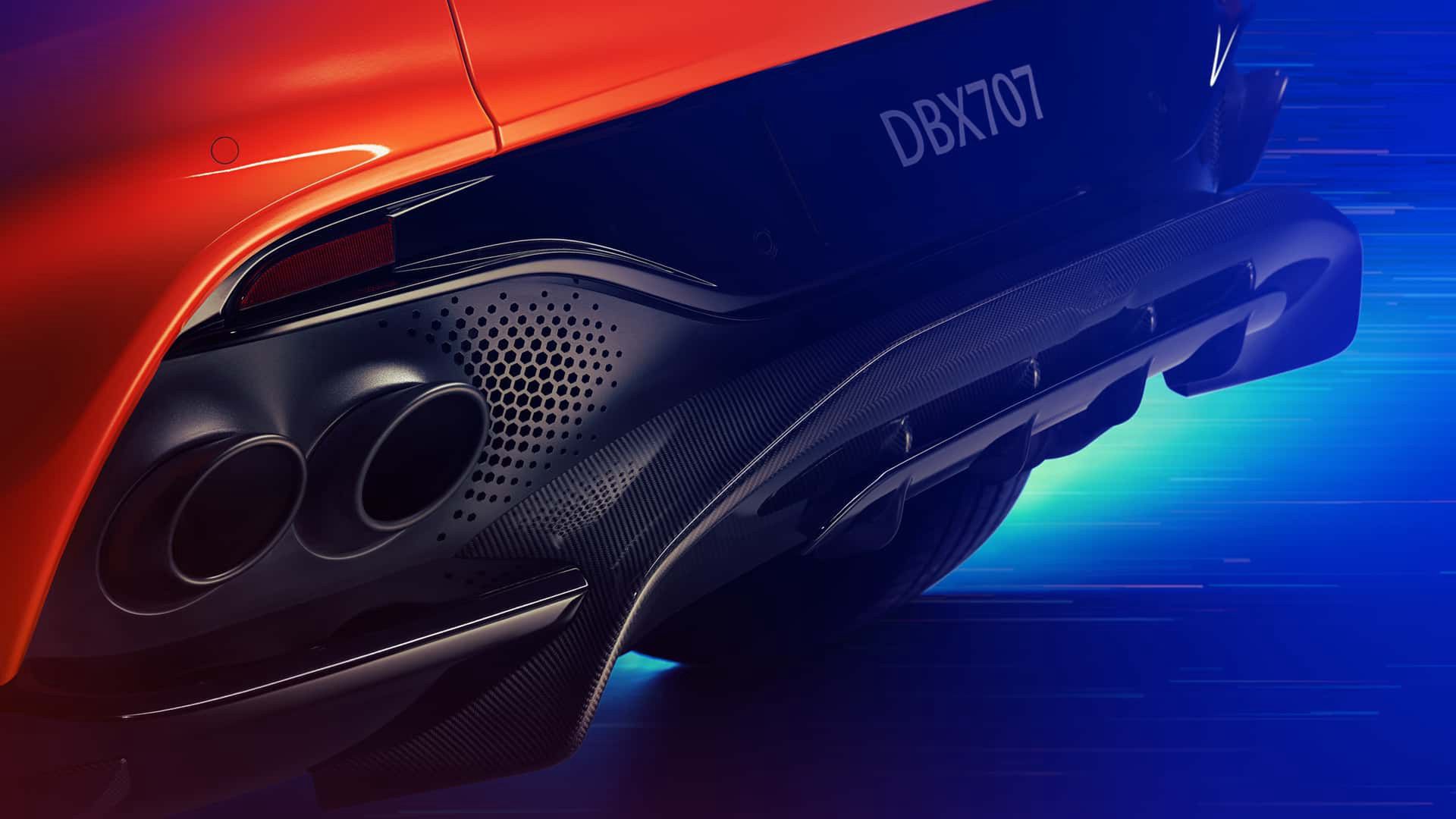 Aston Martin DBX707