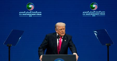 Działo się w nocy. Trump podpisał ustawę o ujawnieniu akt Epsteina