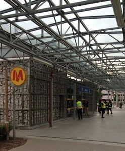 Ewakuacja stacji metra Młociny. Znaleziono podejrzany bagaż