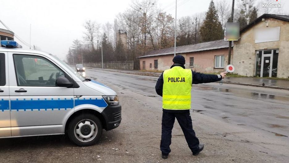 Policjanci zatrzymali pijanego mężczyznę