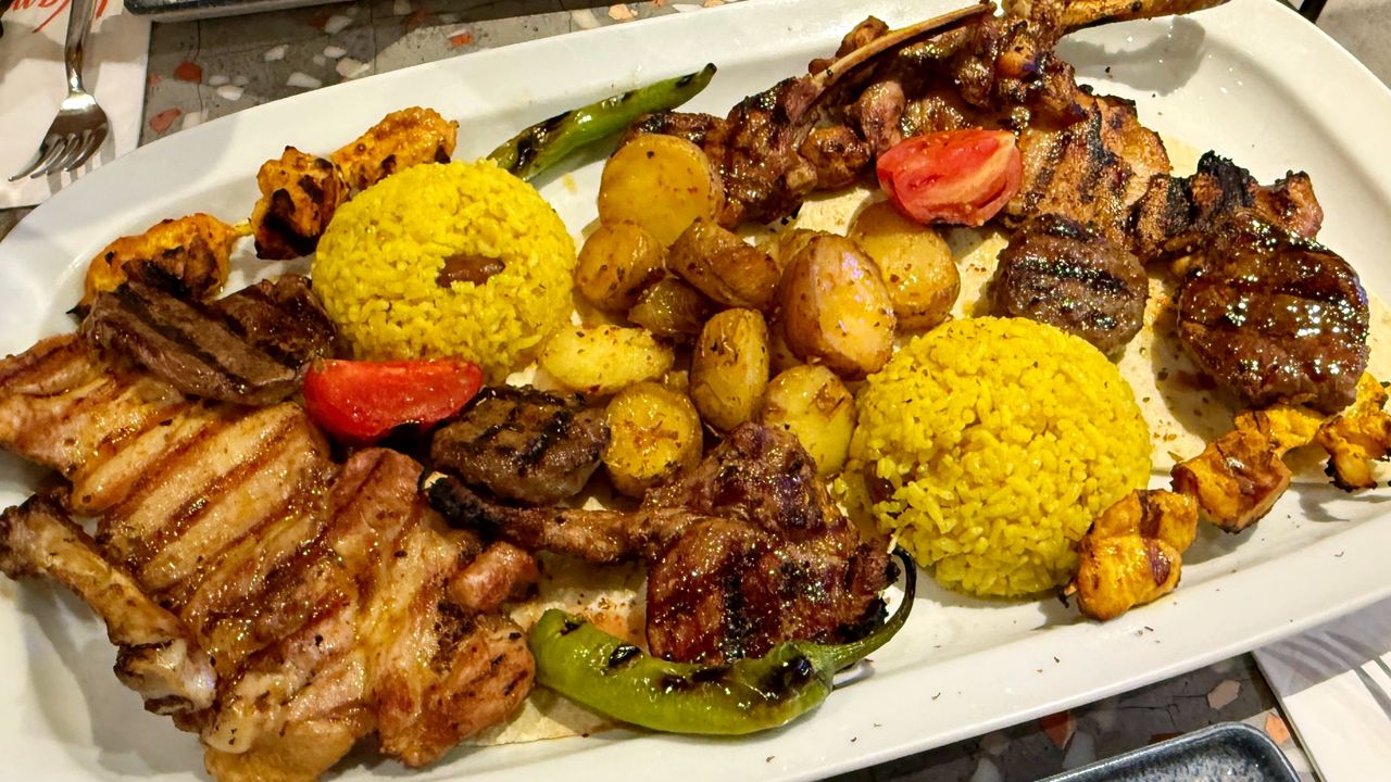 Czy koszmary mogą być wynikiem takiego jedzenia? Wyjaśniamy