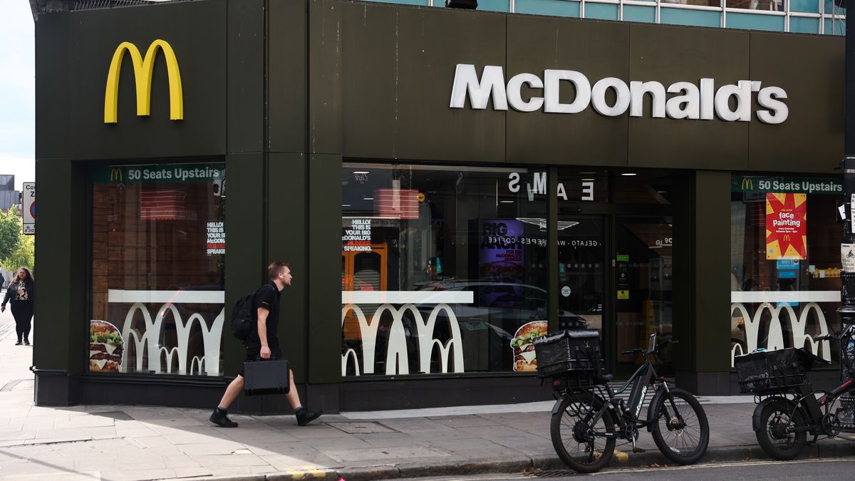 McDonald's logo is seen in London, Great Britain on July 7, 2025. (Photo by Jakub Porzycki/NurPhoto via Getty Images)