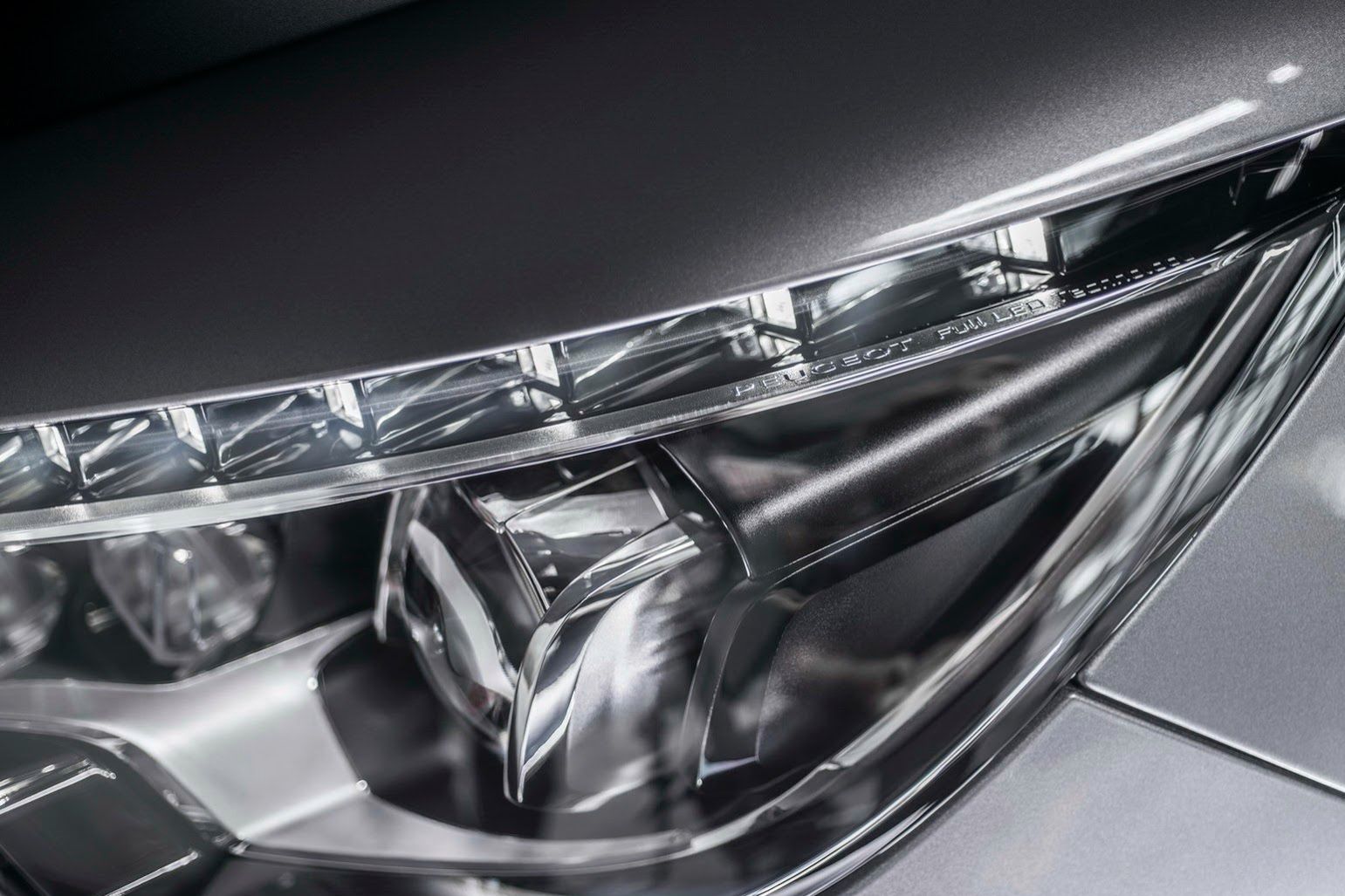 Nowy Peugeot 308 w obszernej galerii zdjęć 105