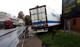 Lubuskie. Wjechał tirem w budynek marketu