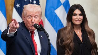 Skandal z ambasadorką USA w Grecji. "WSJ": Prosiła o 100 tys. dolarów