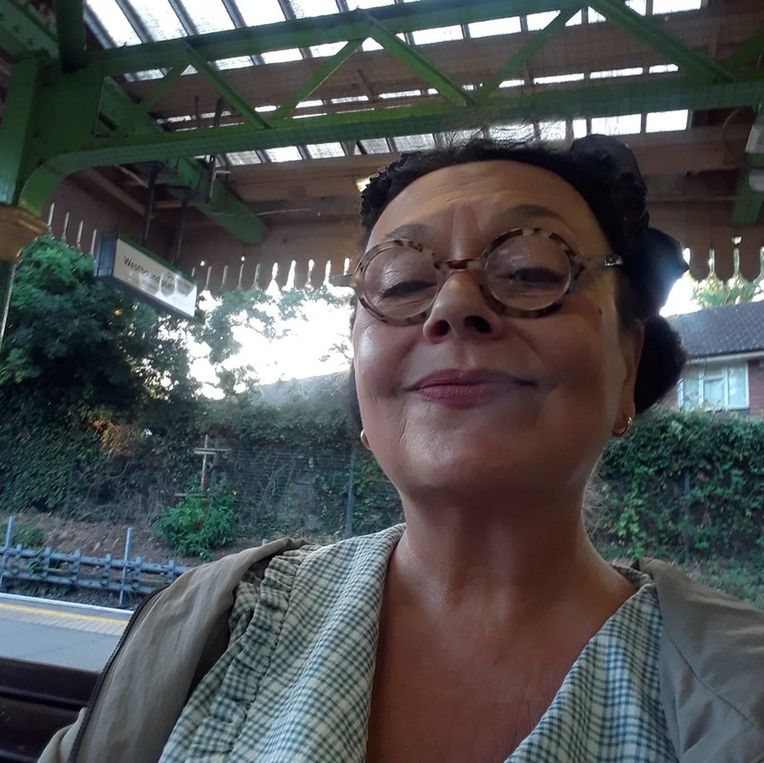 Fiolka Najdenowicz miała potworne dzieciństwo 