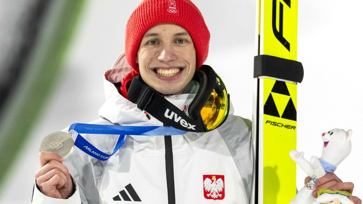 Kacper Tomasiak bez tajemnic. Kim jest nowa duma narodowa Polaków? [WIDEO]