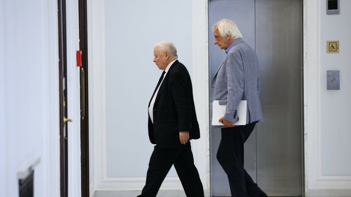 Raczej wątpię, żeby coś zostało dołożone do programu - powiedział Terlecki