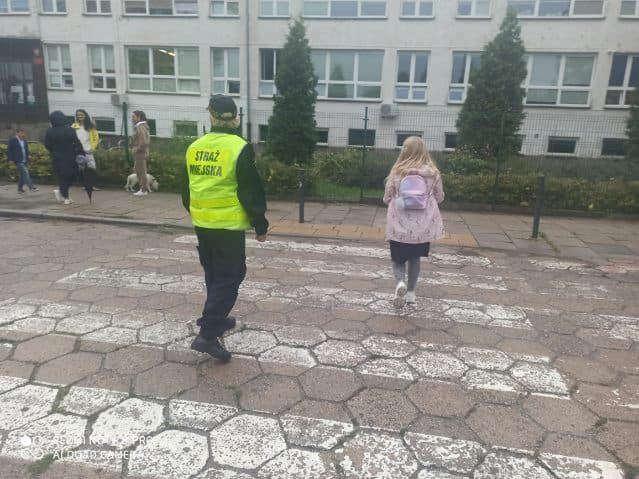 Wrocław. Rusza projekt "Szkolna ulica". Miasto chce zapewnić bezpieczeństwo dzieciom