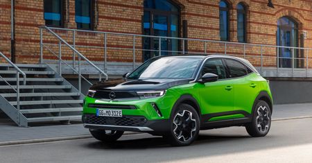 Nowy Opel Mokka-e wygrywa plebiscyt na najlepiej skomunikowany samochód