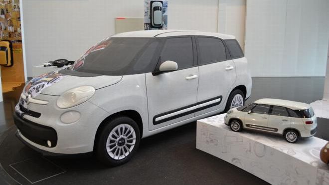 7-osobowy Fiat 500L - model (źródło: autoblog.it)