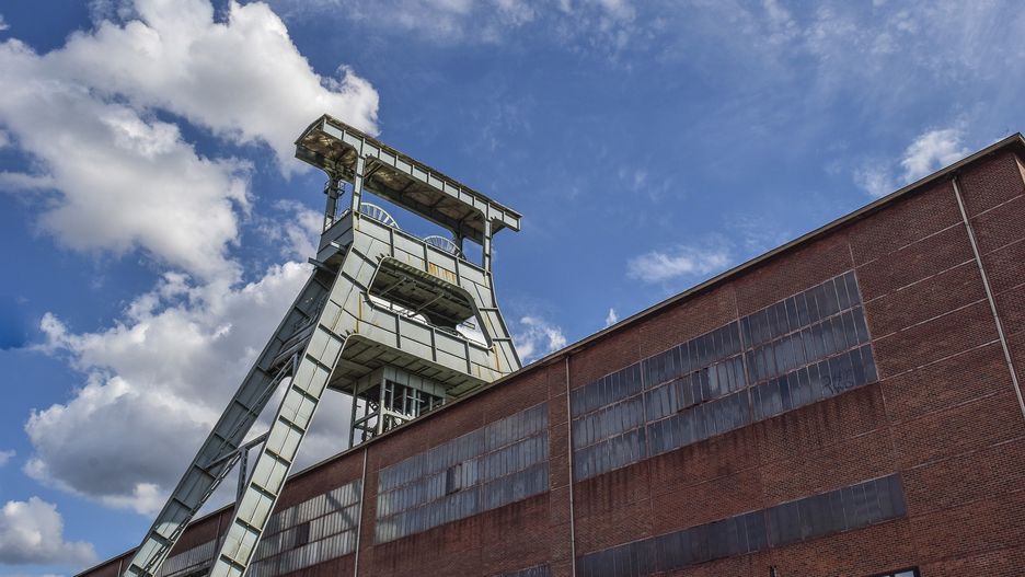 Śląsk. Górnicy zakażeni koronawirusem, ale kopalnie działają normalnie.